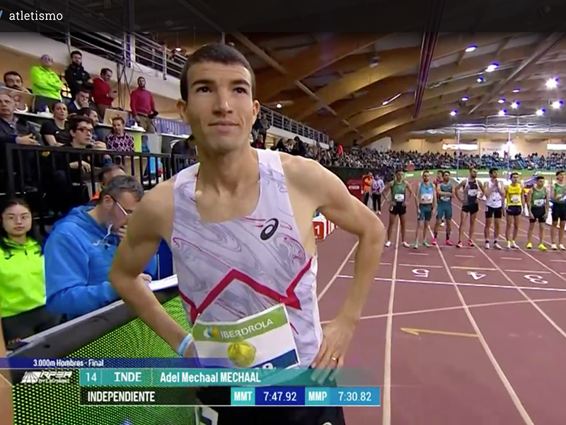 Adel Mechaal s'ha proclamat aquest cap de setmana campió d'Espanya en pista coberta per setena vegada. (Foto: RTVE).