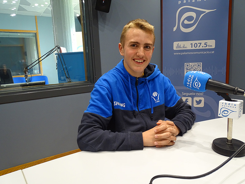 Biel Mas al programa de Ràdio Palamos 'Juguem a casa'.
