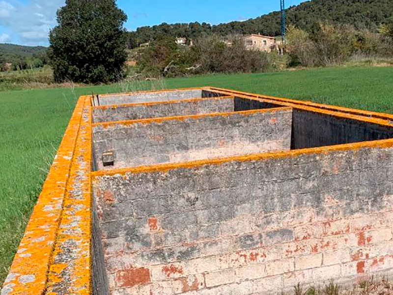 Imatge d’un antic safareig ubicat a la plana de Castell. (Foto: Ajuntament de Palamós).