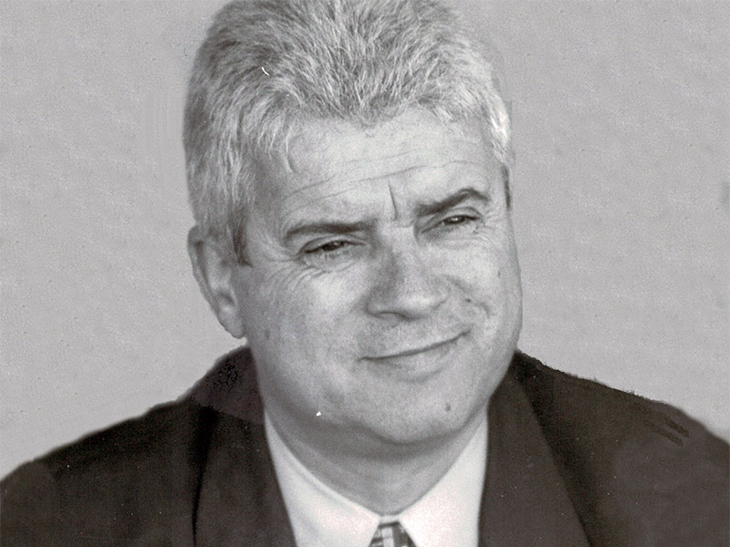 Roberto Álvarez va ser entrenador del Palamós durant 23 partits de la temporada 1990-1991.