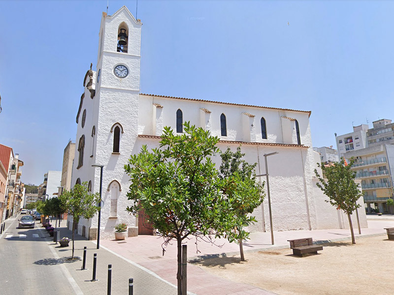 L'església de Sant Antoni ha fet 100 anys. (Foto: Google Maps).