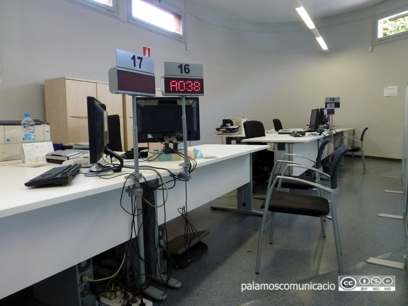 L'Oficina de Treball de la Generalitat a Palamós.