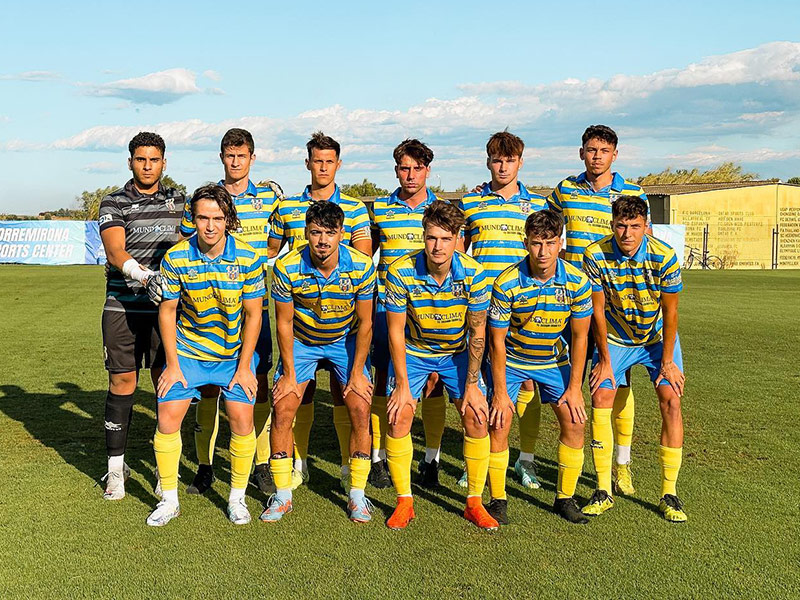 Onze inicial del Palamós en el primer partit de la pretemporada. (Foto: Palamós CF).