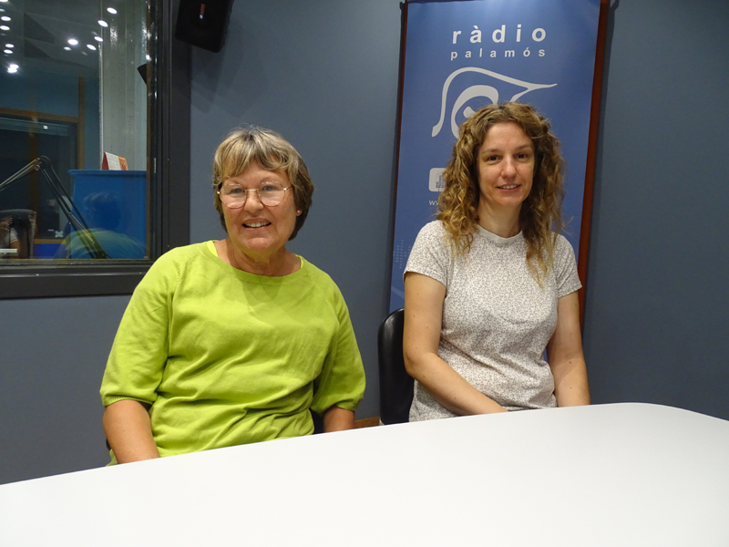 Teresa Cuadrado i Sandra Camps, ahir al 'Palamós al dia'.