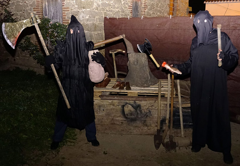 Imatge de l'any passat del passatge del terror, el dia de Tots Sants. (Foto: Associació Clau de Volta).