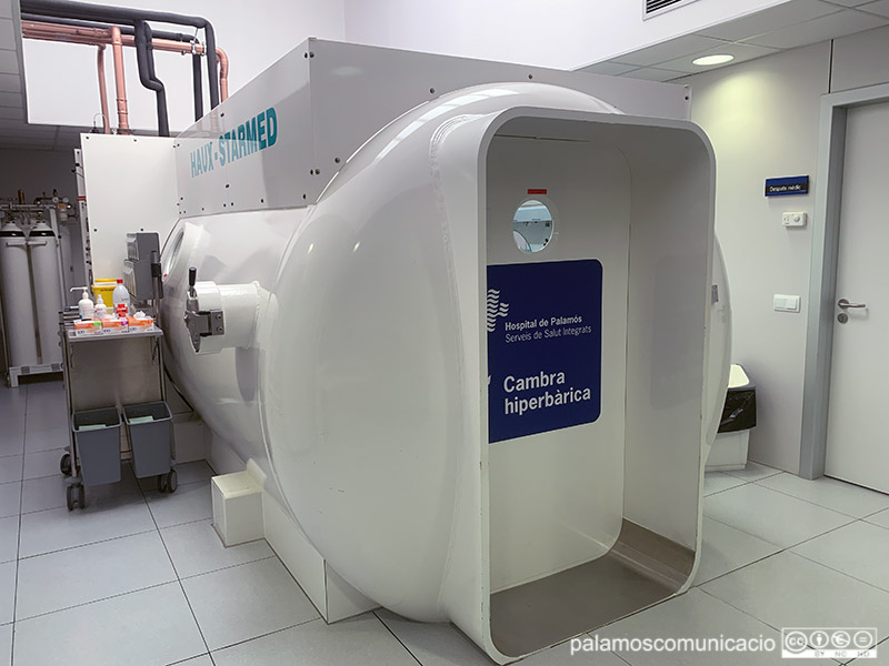 La cambra hiperbàrica de l'Hospital de Palamós, aquest matí.
