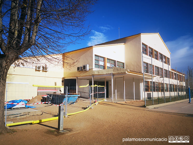 Les obres a l'Institut Escola Vila-romà ja estan en marxa.