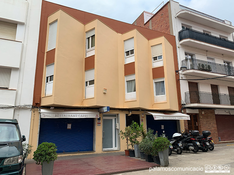 La Comunitat de Propietaris del Carrer Carós número 8 és una de les comunitats que rebran la subvenció.