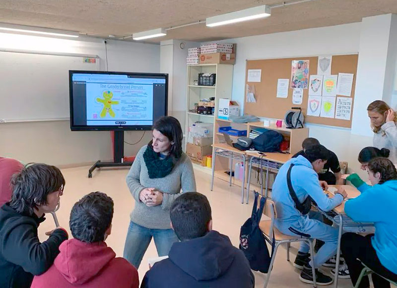 Xerrada taller del Servei d'Igualtat de Palamós en un centre educatiu. (Foto: Igualtat Palamós).