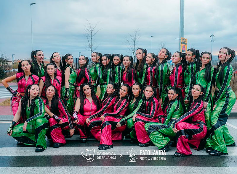 La Colla de les Incombustibles va guanyar el primer premi en l'apartat de coreografia. (Foto: Carnaval de Palamós - Pa to la vida).