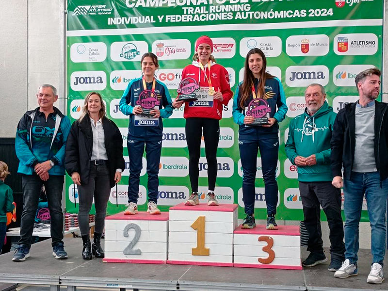 Blanca Batlle, segona classificada de trail sub23 d'Espanya. (Foto: Federació Catalana d'Atletisme).