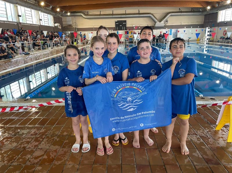 Bon paper dels nedadors del Club Natació Palamós, aquest passat cap de setmana a Figueres. (Foto: CN Palamós).