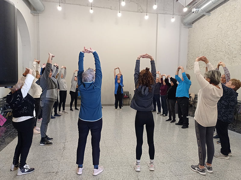 Imatge de la primera sessió del taller “En Forma!”. (Foto: Ajuntament de Calonge i Sant Antoni).