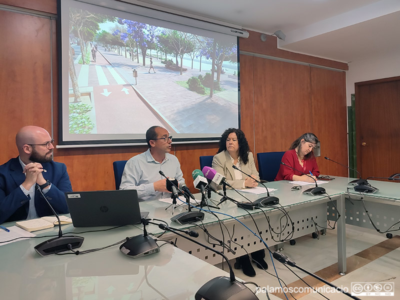 Avui s'ha fet a l'Ajuntament la roda de premsa de presentació de la primera fase de la redorma del passeig del Mar de Palamós.