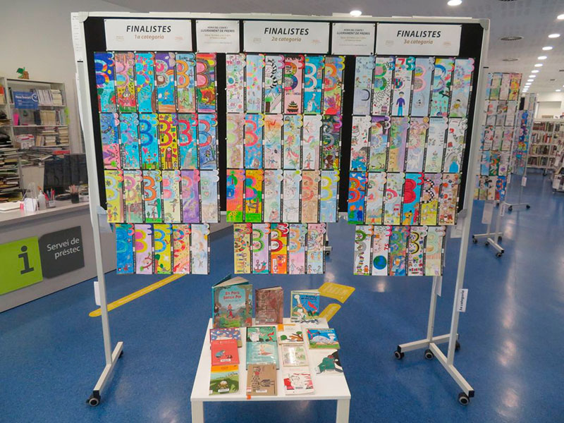 Avui es fa el lliurament del Concurs de punts de llibre. (Foto: Biblioteca Lluís Barceló i Bou).