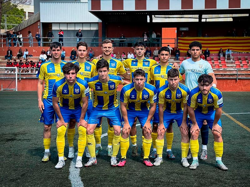 L'onze inicial del Palamós en el partit jugat avui a Valls. (Fotot: Palamós CF - Laura Heras).