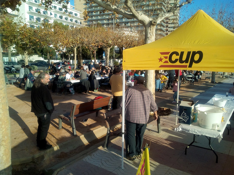 Imatge d'arxiu de l'esCUPdellada organitzada per la CUP Palamós - Vila-romà. (Foto: CUP Palamós - Vila-romà).