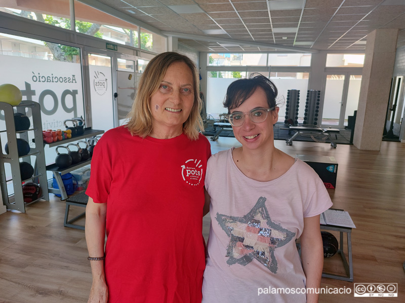 Anna Pérez i Maria Duran, al local de l'associació POTS a Sant Antoni.