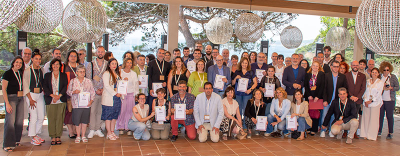 Imatge dels premiats amb l'acreditació 'Biosphere Tourism'. (Foto:; Cambra de Comerç de Palamós).