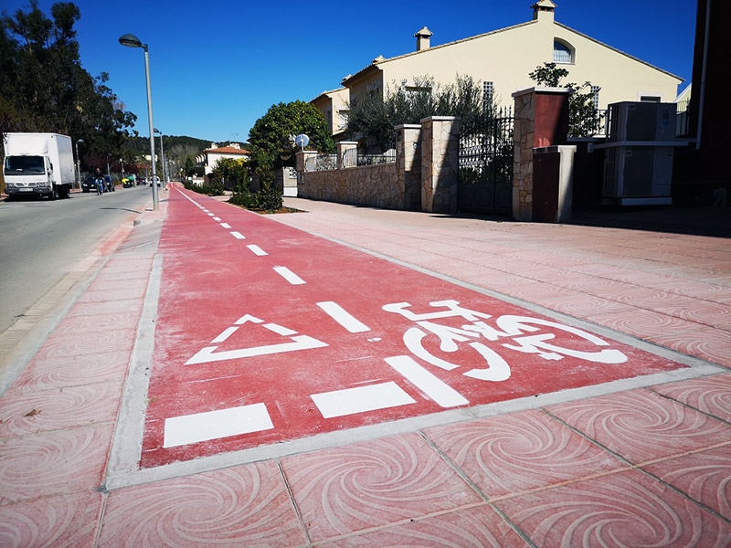Tram del carrili bici al carrer de Nàpols. (Foto: Ajuntament de Palamós).