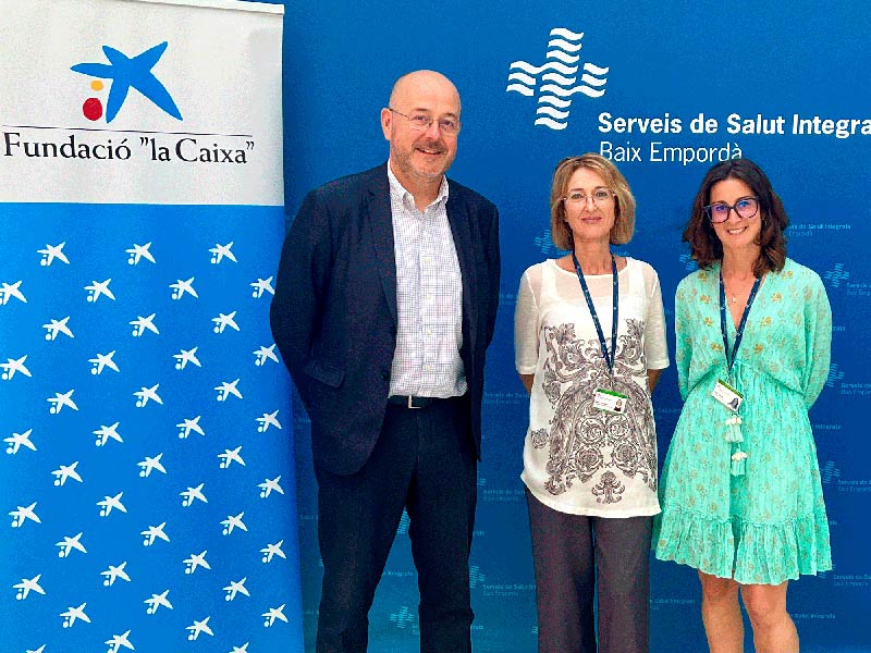 Ferran Llach, Director d’Institucions de CaixaBank. Montse Garcia, gerent de SSIBE i Alícia Gallego, adjunta a la Direcció d’Economia i Finances.