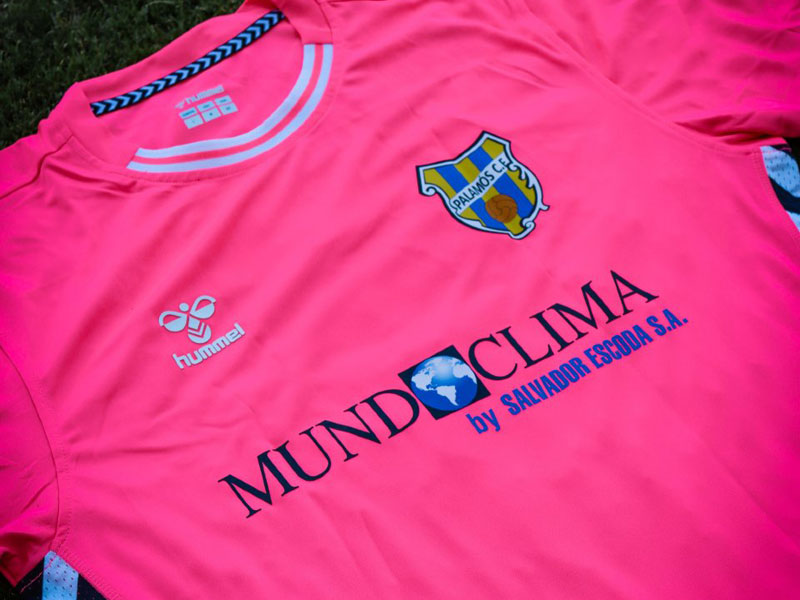 Segona equipació del Palamós CF per aquesta temporada. (Foto: Palamós CF).