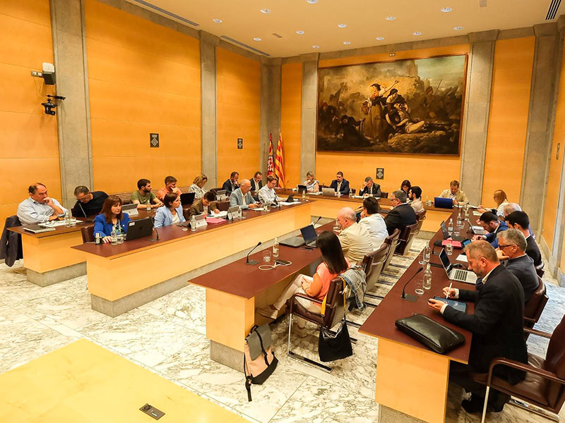 Sessió del Ple de la Diputació de Girona d'aquest mes de setembre. (Foto: Diputació de Girona).