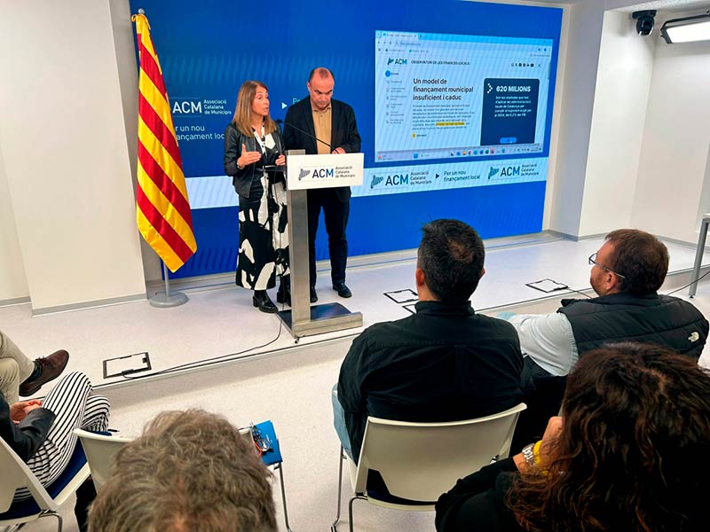 La presidenta de l'AMC, Meritxell Budó, durant la presentació de l’Observatori de Finances Locals. (Foto: AMC).