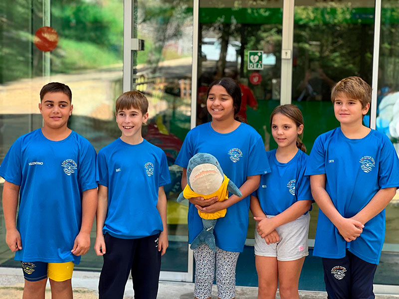 Bon paper dels benjamins i prebenjamins del Club Natació a Torelló, aquest passat cap de setmana. (Foto: CN Palamós).