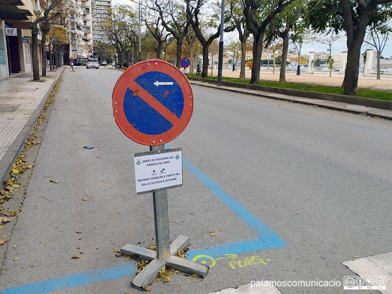 Les obres del passeig del Mar provoquen afectacions al trànsit rodat.