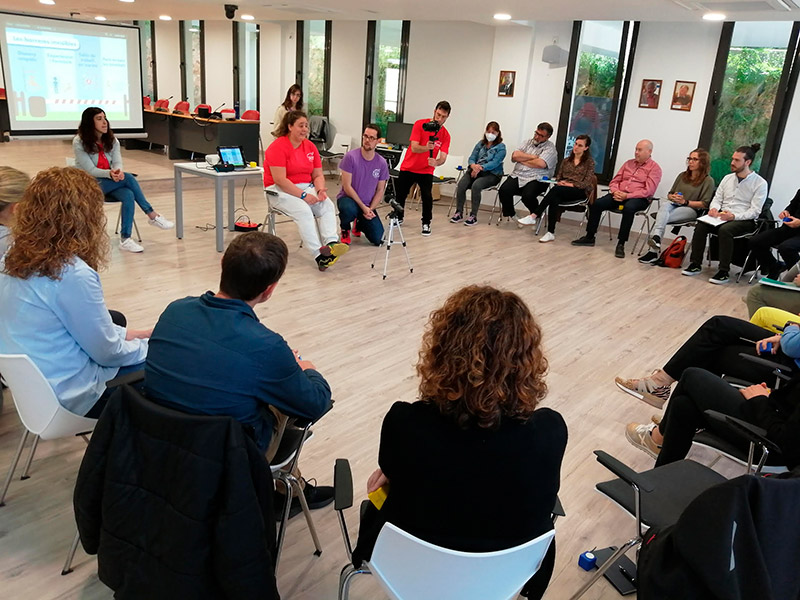 L'associació POTS, en una jornada formativa a Calonge. 