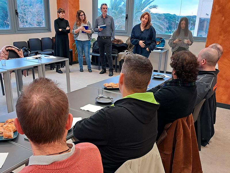 Calonge i Sant Antoni explica el nou contracte d’escombraries als empresaris del PAEC. (Foto: Ajuntament de Calonge i Sant Antoni).