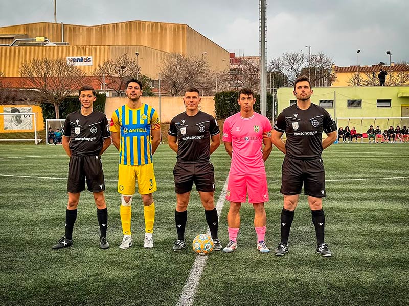 El Palamós va sumar dissabte un valuós punt al camp de l'Atlètic Sant Just. (Foto: Palamós CF - Laura Heras).