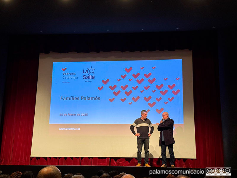 Xerrada informativa a les famílies d'alumnes de les escoles Vedruna i La Salle, ahir a la Gorga.