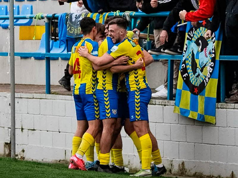El Palamós rep demà dissabte al líder de la Lliga Elit, la Unió Esportiva Vic. (Foto: Palamós CF - Laura Heras).