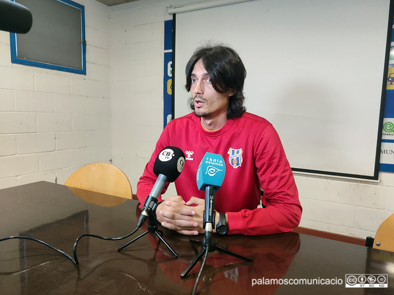 L'entrenador del Palamós CF, Fran García, després del partit.
