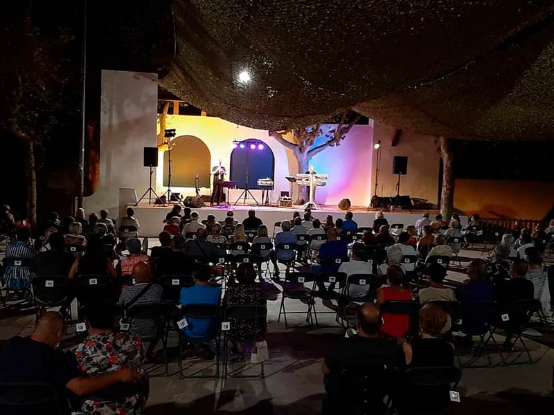 Imatge d'arxiu d'un concert a l'Arbreda organitzat pel Club de Fans dels 60's, 70's i 80's. (Foto: Club de Fans dels 60's, 70's i 80's).