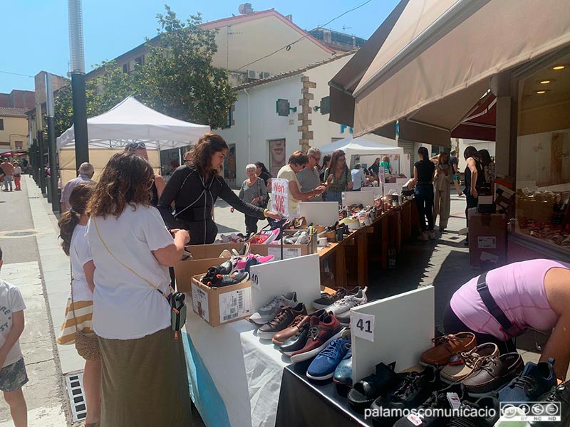 Demà arriba una nova edició de la botiga al carrer, 