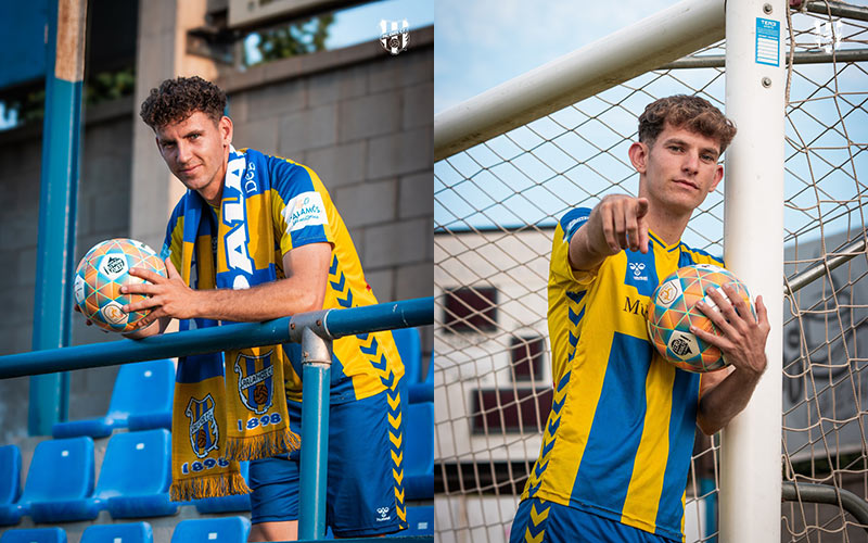 Els jugadors del Palamós Ivan Rodríguez i Pau Ramos. (Foto: Palamós CF - Laura Heras).