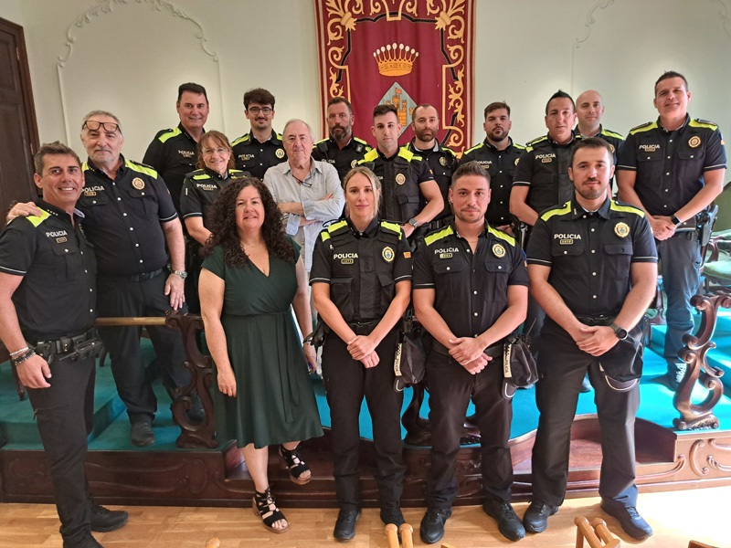 Alguns dels nous agents que s'han incorporat a la plantilla de la Policia Local de Palamós. (Foto: Ajuntament de Palamós).