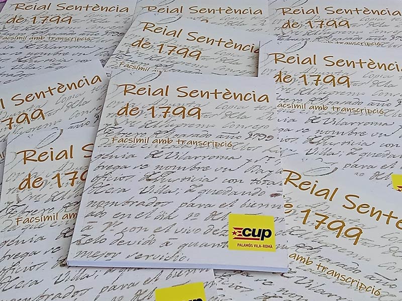 La CUP Palamós Vila-romà edita un facsímil amb la Reial Sentència de 1799. (Foto: CUP Palamós Vila-romà).