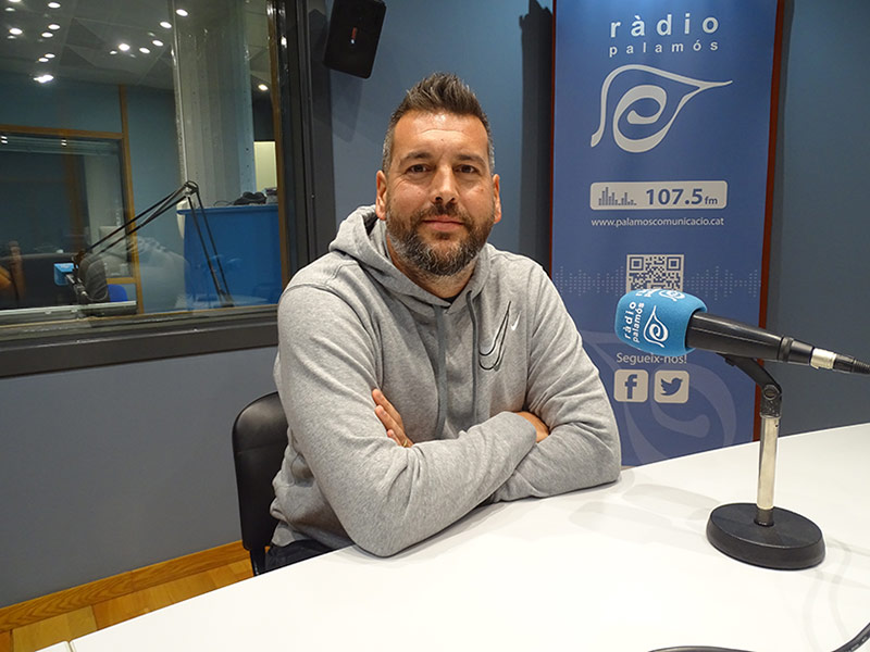 L'entrenador del Palamós CF, Carles Polvillo.