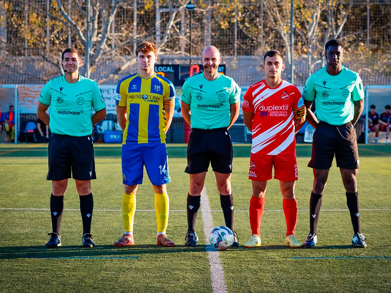 EL Palamós va perdre ahir a Torroella. (Foto: Palamós CF - Laura Heras).