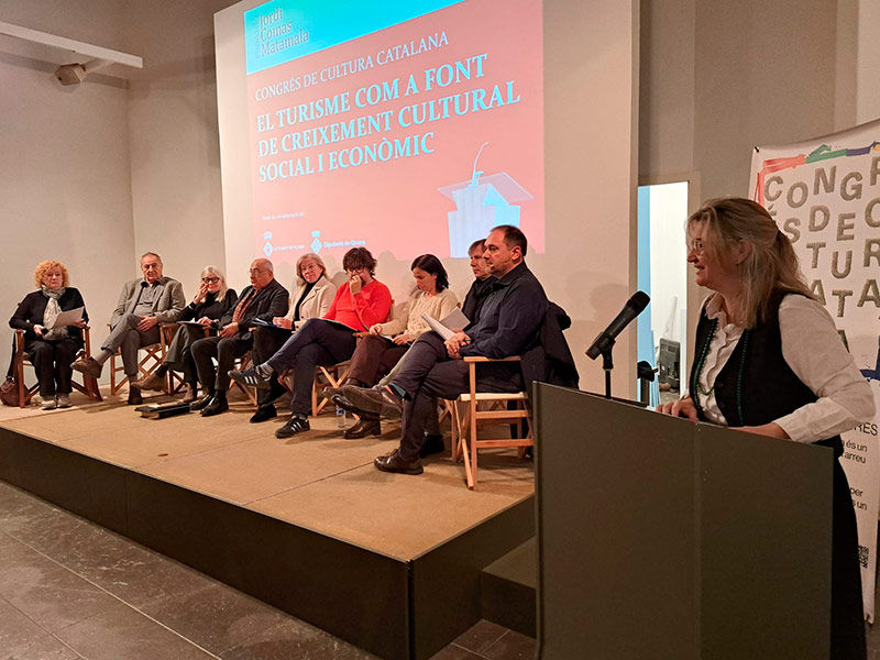 L'alcaldessa de Palamós, Maria Puig, ha inaugurat la jornada que s'ha fet aquest matí a la Capella del Carme. (Foto: Ajuntament de Palamós).