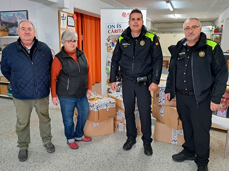 Antoni Bachiller, regidor de Seguretat, Fanny Fuertes, coordinadora de Càritas, Albert Deudero, sergent i Josep de Monteys, inspector Policia Local.