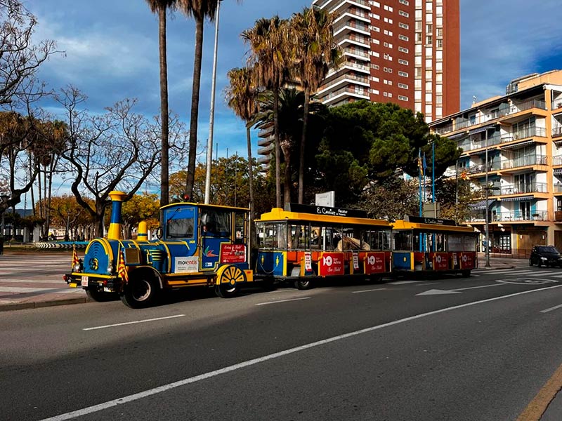 El trenet nadalenc de FECOTUR, en una imatge d'arxiu. (Foto: Ajuntament de Palamós).