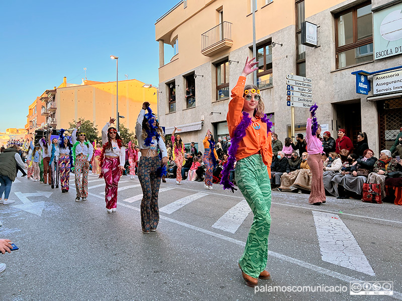 Demà els carrers del centre de Palamós gaudiran de la rua del carnaval.