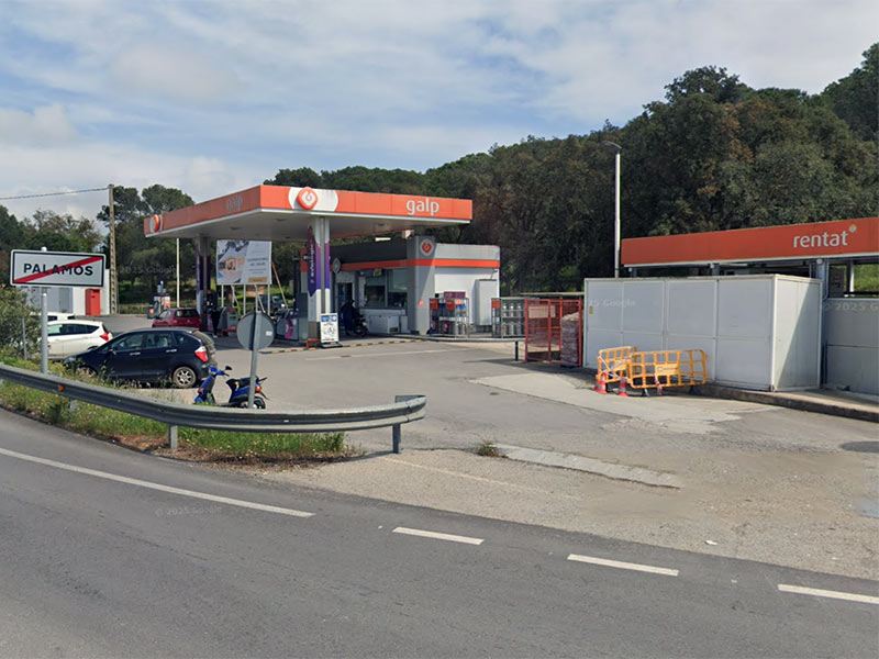 L'estació de servei de Sant Joan. (Foto: Google Maps).