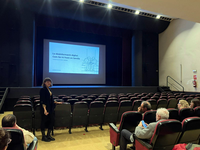 La periodista Susana Pérez, ahir a La Gorga. (Foto: Ajuntament de Palamós).