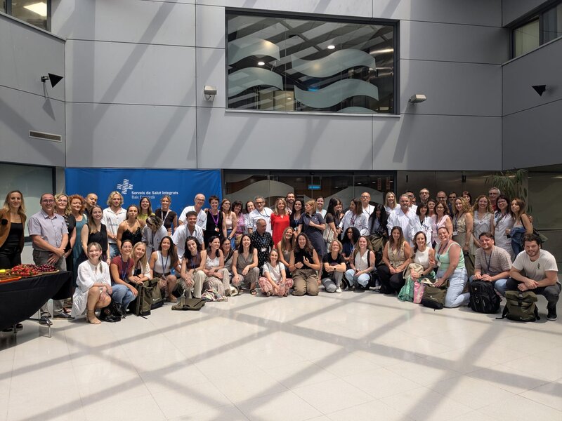 Fotogragrafia de l'acte de comiat i benvinguda als nous residents. (Foto: SSIBE).